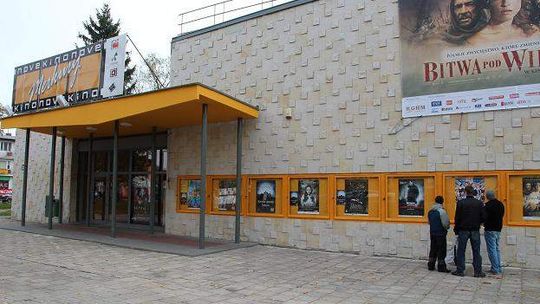 Biała Podlaska: Teatr powstanie w kinie Merkury?