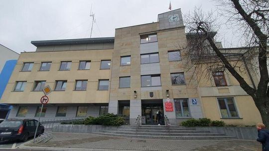 Biała Podlaska: Urząd Miasta ogłasza kolejne nabory, a chętnych brak