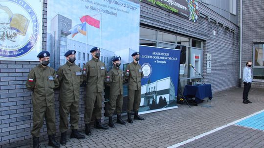 Biała Podlaska: W liceum szkolą przyszłych żołnierzy. Będą służyć w bialskim batalionie