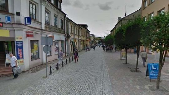 Biała Podlaska zaśmiecona reklamami. Kiedy to się zmieni?