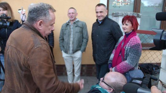 Biała Samorządowa: "Partyjniactwo służy tylko wąskiej grupie osób"