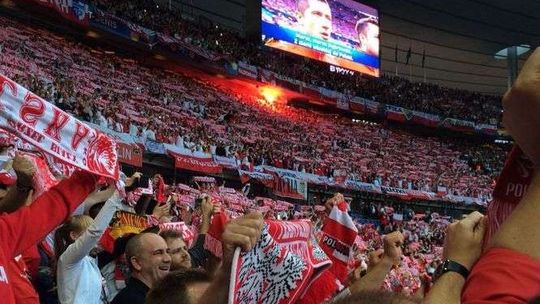 Biało-czerwony Paryż. Relacja ze stolicy Francji