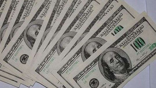 Białorusin wpadł z dolarami na granicy