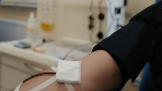 Bialscy policjanci oddają osocze i namawiają do tego innych ozdrowieńców