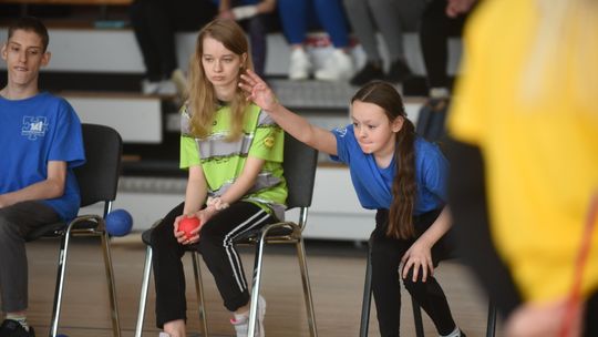 Biały jack i 12 kul. Tak się gra na turnieju bocci. Zdjęcia