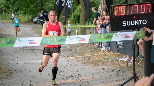 Bieg CITY TRAIL onTour nad Zalewem Zemborzyckim [wyniki, zdjęcia]