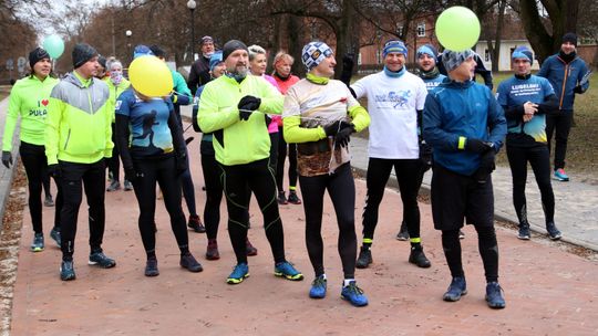 Biegaj, maszeruj i pamiętaj o odblaskach. Dla bezpieczeństwa [zdjęcia]