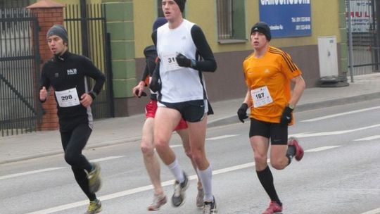 Biegną ulicami Lublina: \"Druga Dycha do Maratonu\" (zdjęcia)