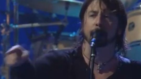 Bijatyka na koncercie Foo Fighters. Grohl wyklął fana (wideo) 