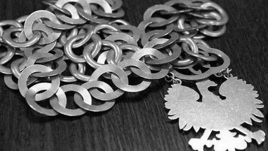 Bił pałką w głowę. 39-latek odpowie za śmierć kolegi