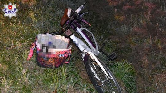 Biłgoraj: Kobieta straciła panowanie nad rowerem. Potrąciła ją ciężarówka