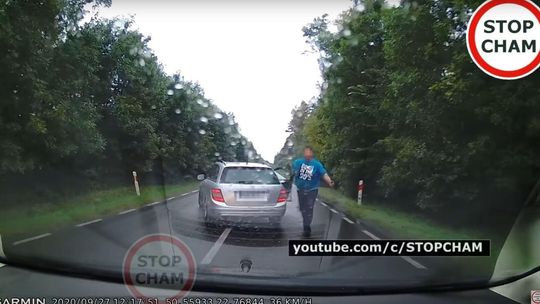 Biłgoraj. Sceny jak z dreszczowca – pościg, zajeżdżanie drogi, atak na samochód