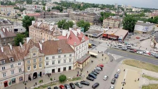 Biorą się za rewitalizację Podzamcza. Partery kamienic dla zakładów rzemieślniczych