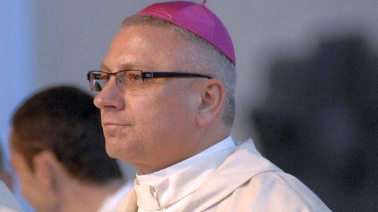 Biskup Artur Miziński zostaje w Warszawie