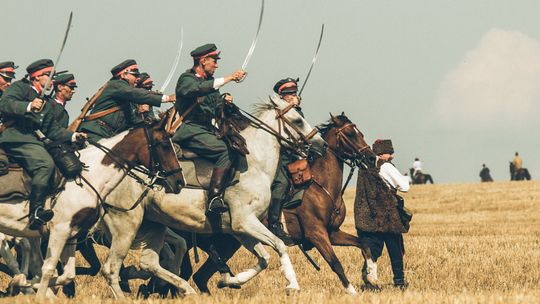Bitwa pod Komarowem. W niedzielę wielkie święto kawalerii [program]