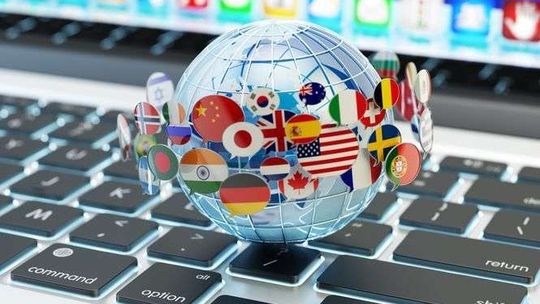 Biuro tłumaczeń online a translator Google. Co lepsze?