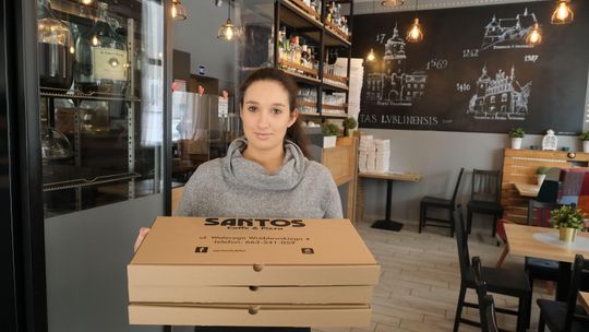 Biznes w pandemii. Właściciel pizzerii z Lublina porównuje Niemcy i Polskę