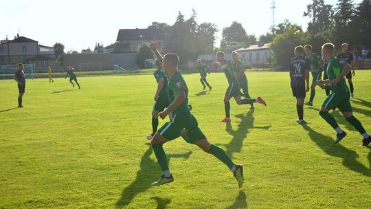 Bizon Jeleniec – Podlasie 1:3. Trzy gole w końcówce na wagę awansu