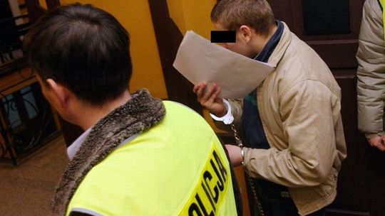 \"Bizon” wyszedł na wolność. Wpłacił 30 tys. zł