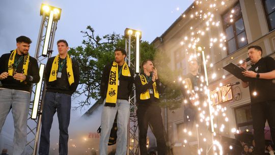 Bogdanka LUK Lublin świętowała wicemistrzostwo Polski ze swoimi kibicami
