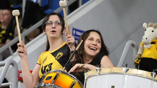 Bogdanka LUK wygrywa z ostatnim zespołem w tabeli przy mocnym wsparciu trybun