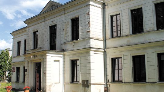 Boiska, place, drogi. Puławy już dzielą pieniądze z rządu