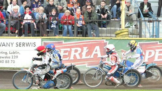 Bojkot zażegnany. Żużlowcy będą jeździć na starych tłumikach