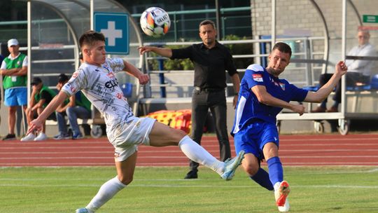 Bolesna porażka Wisły Puławy w Chojnicach przeciwko Chojniczance