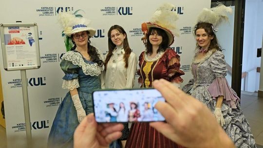 Bonjour Paris, czyli Dzień Frankofonii na KUL