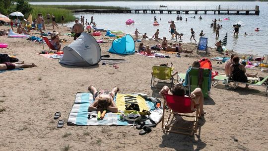 Bony turystyczne można odbierać od soboty. Upływają ważne terminy dla firm