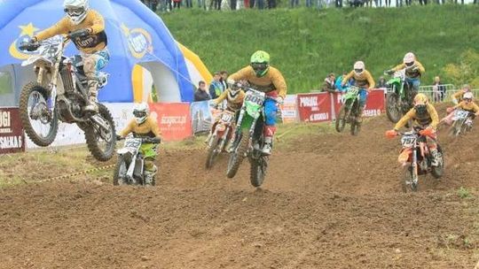 Bracia Kędzierscy z KM Cross wskoczyli na podium