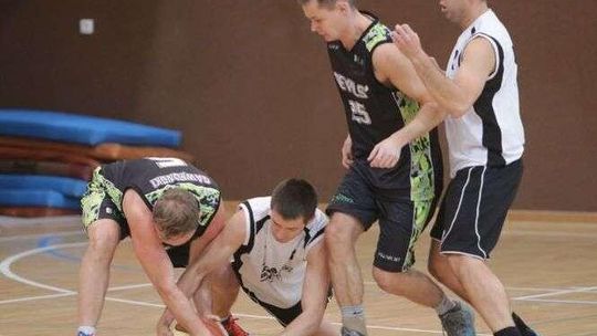 Bracia Mrozik – BiM Team 48:45. Nadal są niepokonani