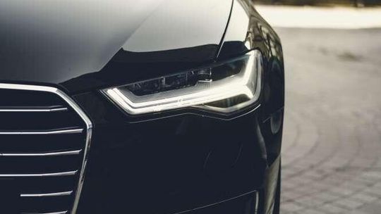 Brał zaliczki na samochód, a potem zrywał kontakt. Miał ponad 30 kont bankowych