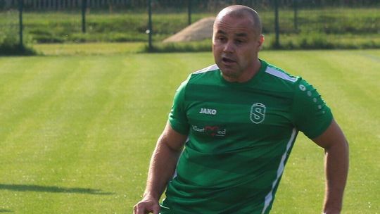 Brat Cukrownik – Świdniczanka 0:2. Męczarnie z happy-endem