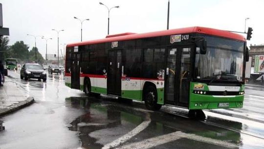 Brawurowe zatrzymanie. Kierowca autobusu miejskiego obezwładnił złodzieja