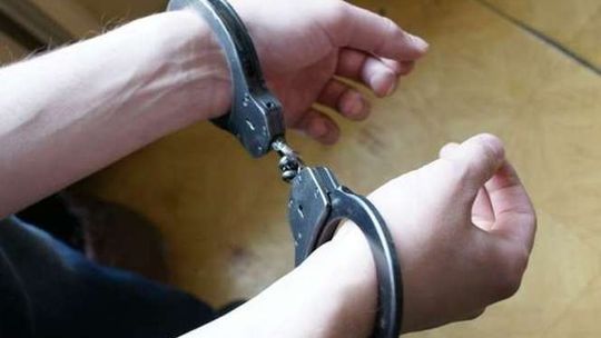 Bronowice: Włamywacze nakryci przez sąsiadkę