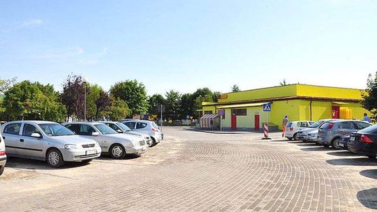 Brukują nową drogę w Łęcznej