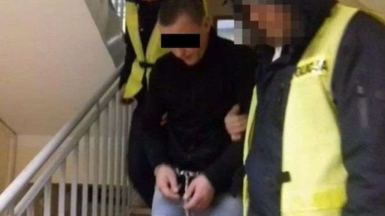 Brutalny napad na stacji paliw. Użyli drewnianego trzonka