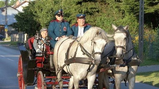 Bryczkami przez Urzędów. Nowy pomysł na promocję gminy