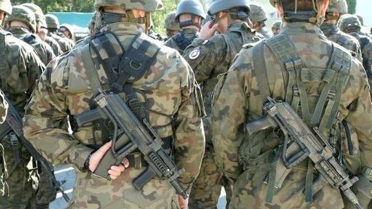 Brygada wielonarodowa znów ćwiczy. Scenariusz: wzmocnienie kontyngentu NATO