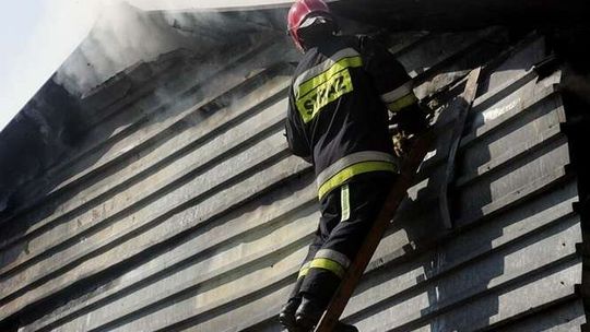 Brzozowica: Tragiczny pożar w domu, przyczyną piec typu "koza"