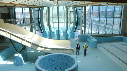 Budowa Aqua Lublin dobiega końca. Trwa napełnianie głównego basenu (zdjęcia, wideo)