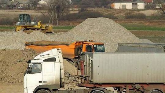 Budowa S17: Drogowcy przygotowują się do wznowienia prac