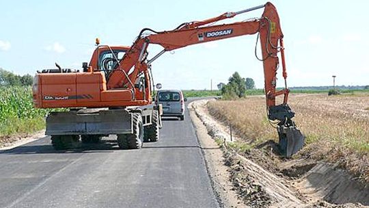 Budowali drogę przez 26 lat