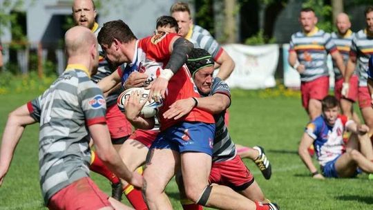 Budowlani grają ze Skrą. Poprzeczka wędruje zdecydowanie wyżej