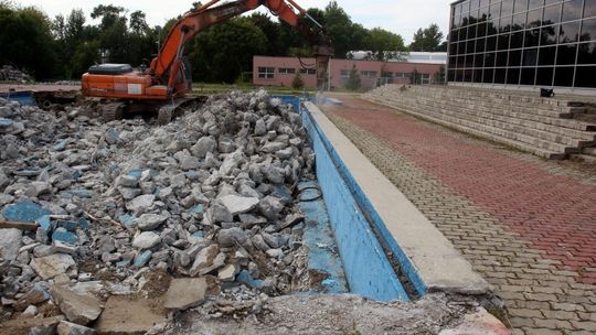 Budują nowe baseny w Lublinie. Ruszyło wyburzanie starych