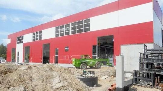 Budują sortownię śmieci w Rokitnie. Ruszy jesienią?