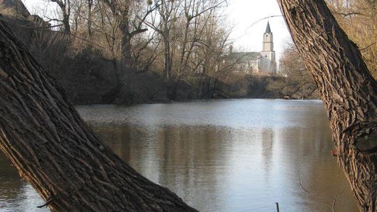 Bug odbiera ziemię w Kryłowie