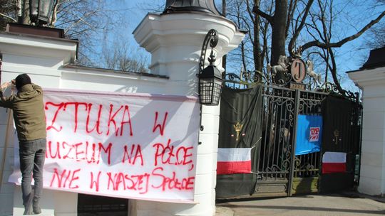 Bunt pracowników stadniny w Janowie Podlaskim. Grożą, że odejdą z pracy 