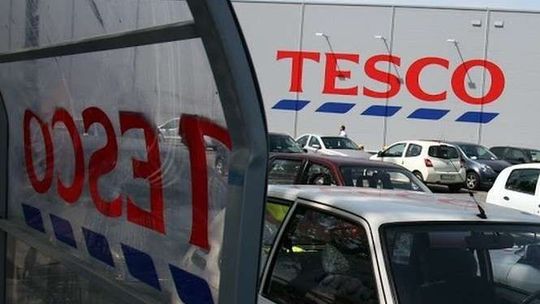 Bunt pracowników Tesco, będzie pikieta. "Dziś nie wygrywa się tylko promocjami i przecenami"